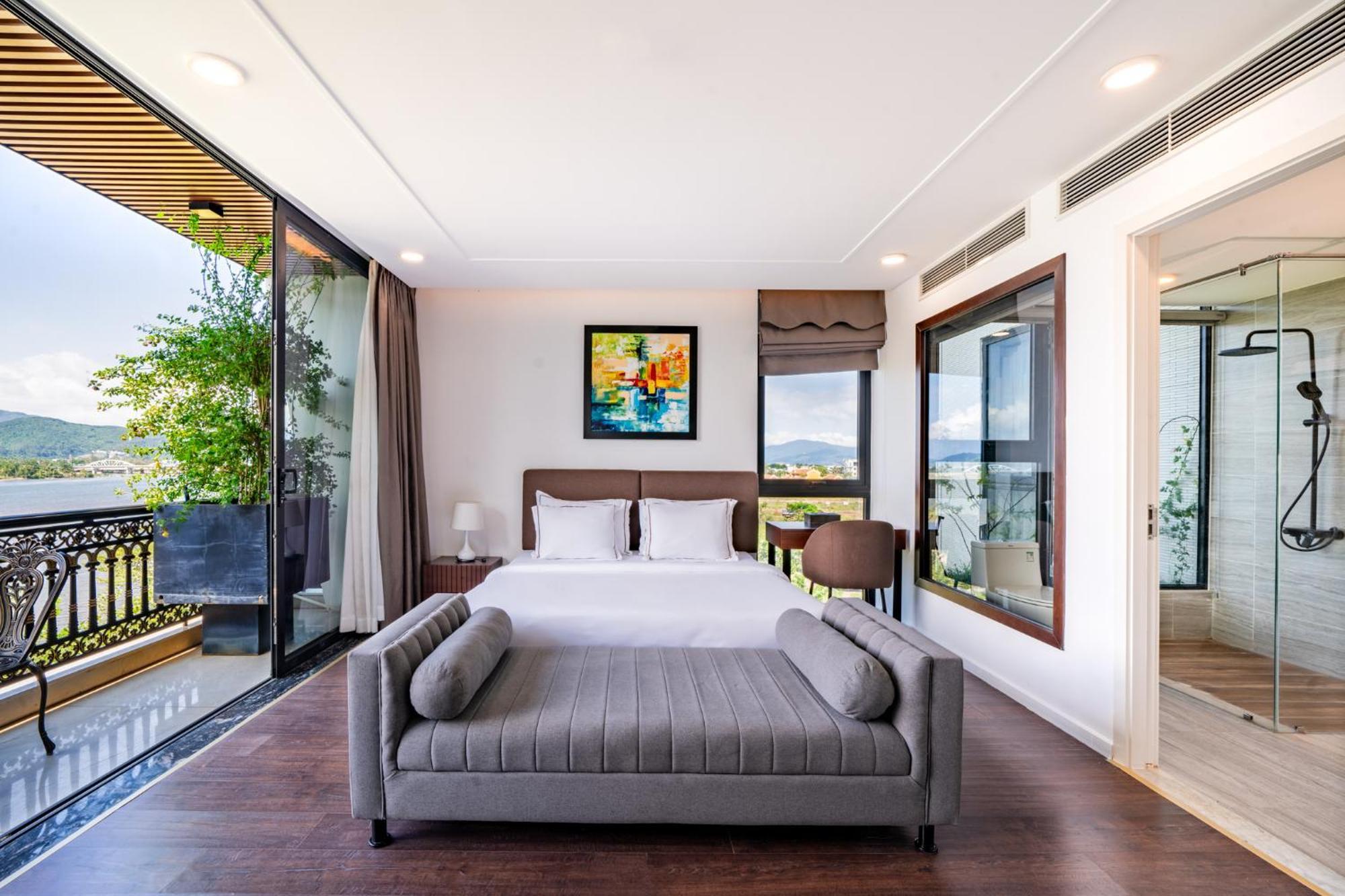 Cami Riverside Resort Дананг Екстериор снимка