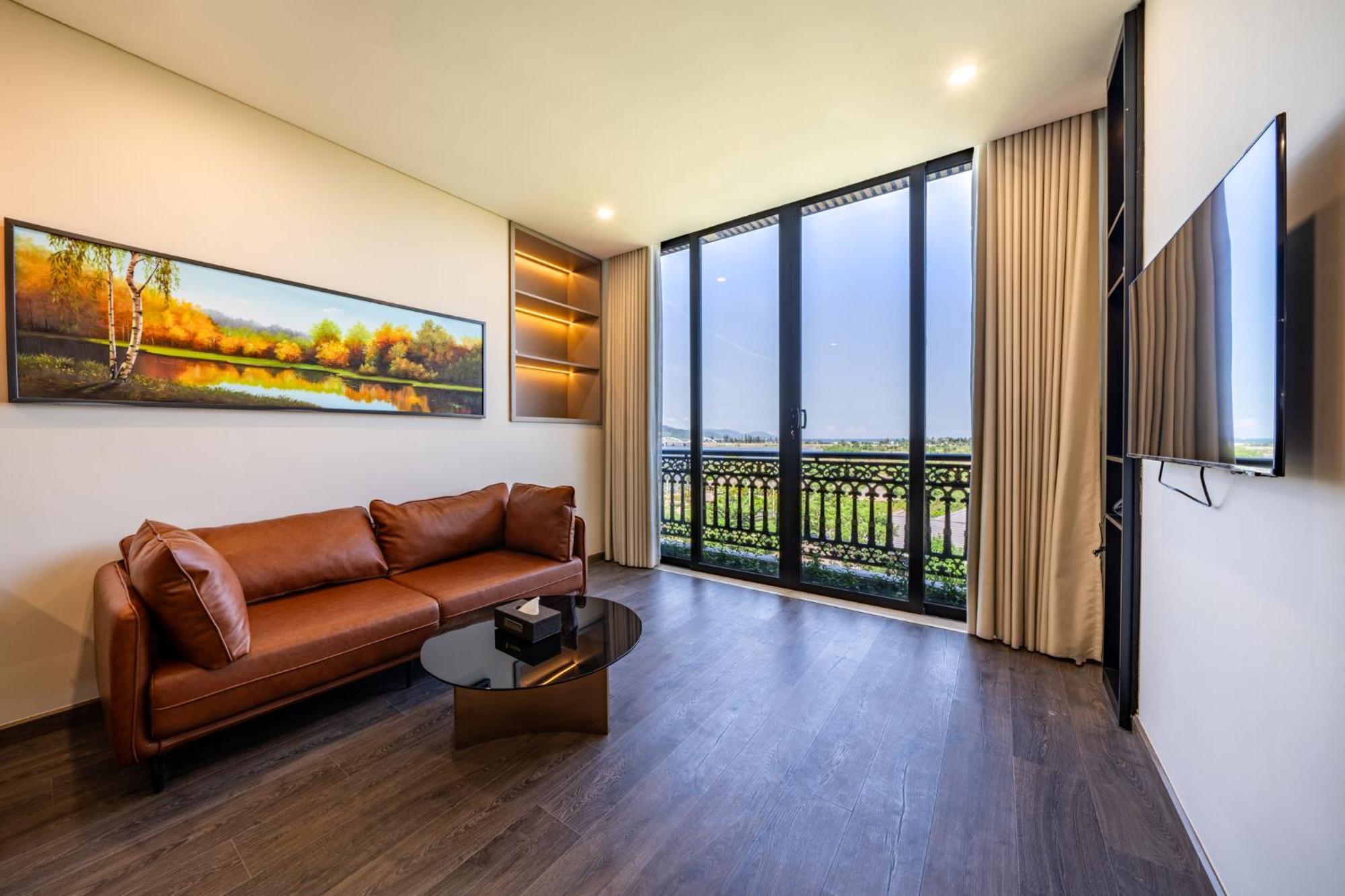 Cami Riverside Resort Дананг Екстериор снимка