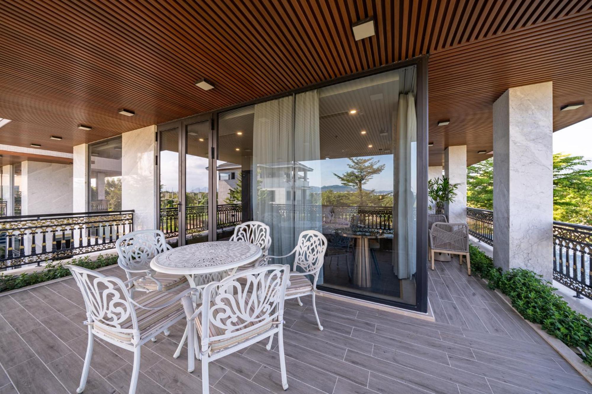 Cami Riverside Resort Дананг Екстериор снимка