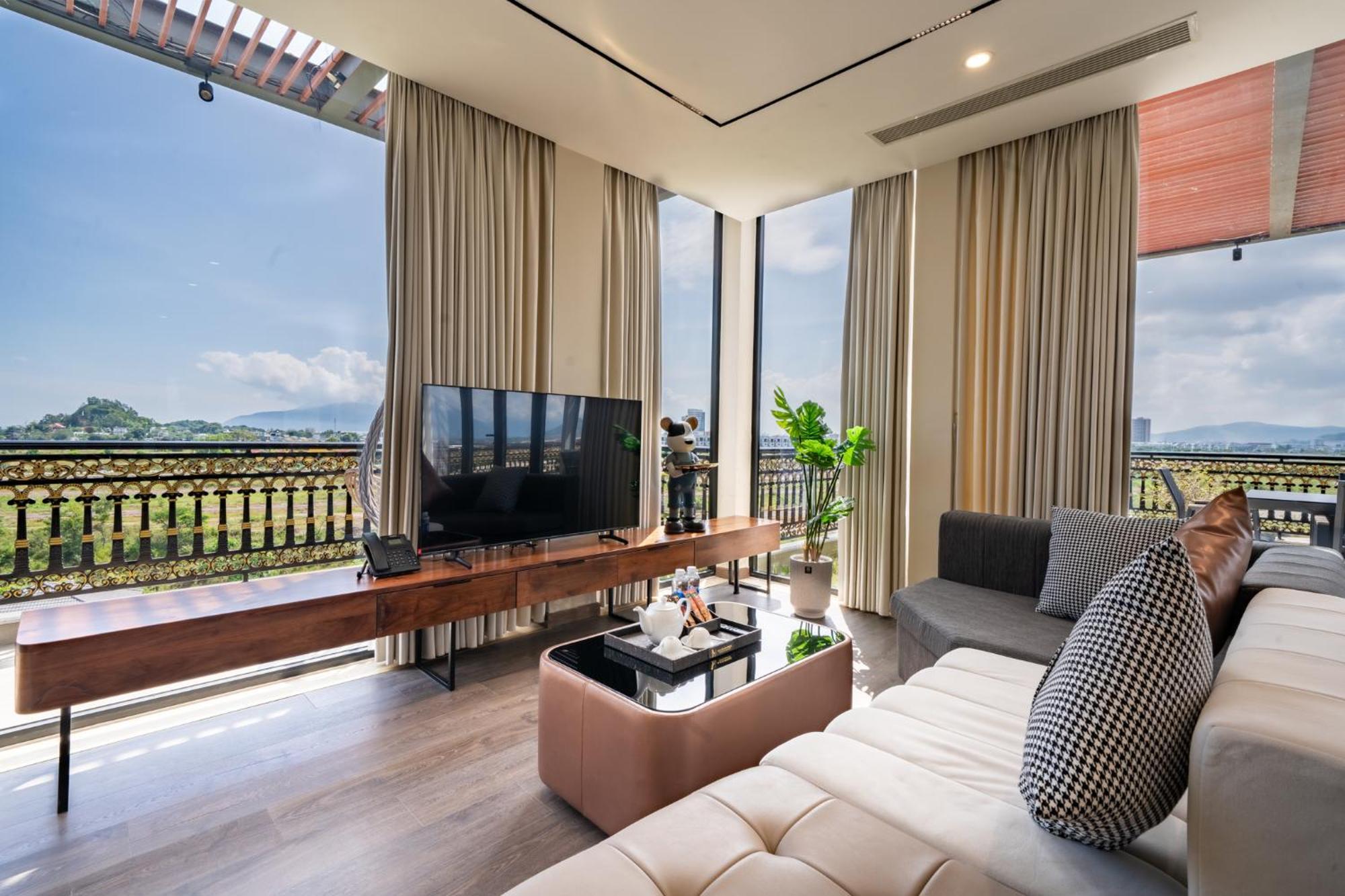 Cami Riverside Resort Дананг Екстериор снимка