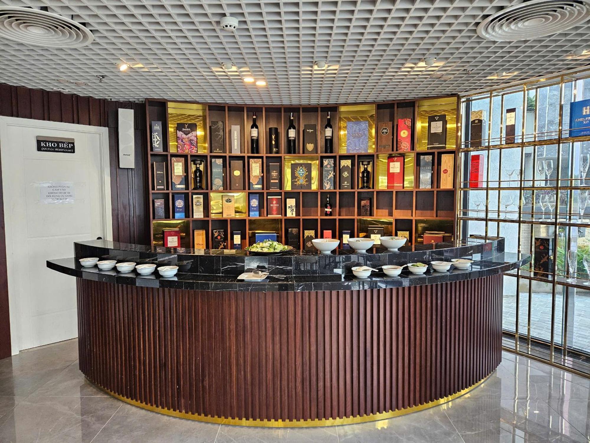 Cami Riverside Resort Дананг Екстериор снимка